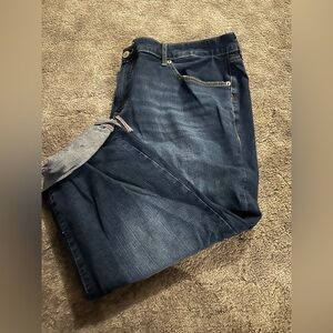 TORRID Crop Boyfrind Vintage Stretch